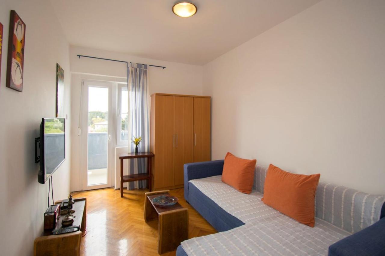 Apartman M In Premantura Esterno foto