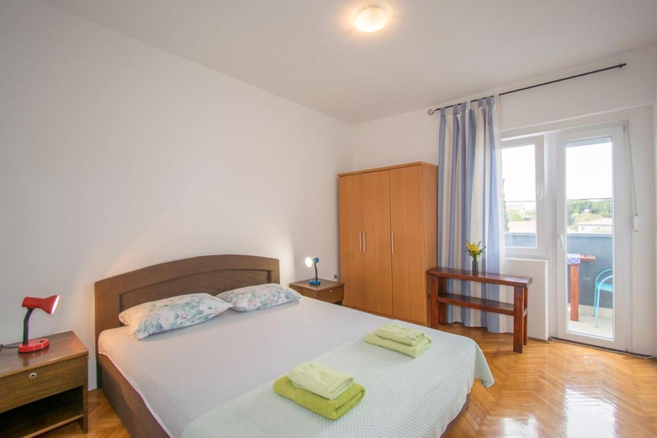 Apartman M In Premantura Esterno foto